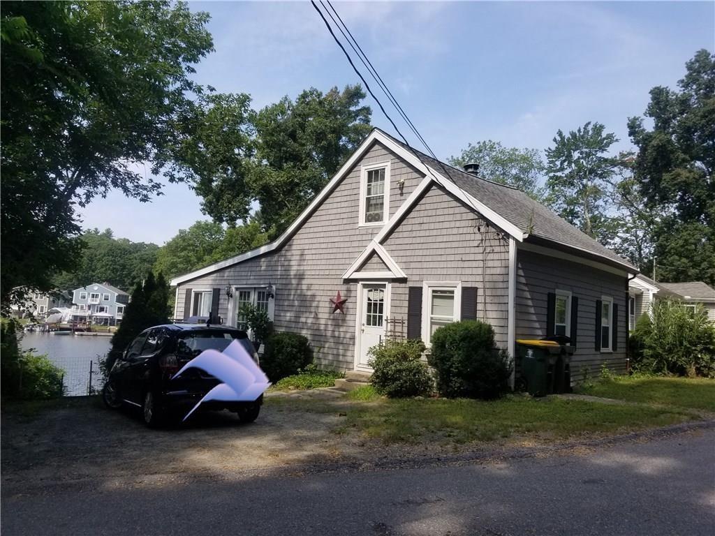 Primary Photo - 82 Shore Rd