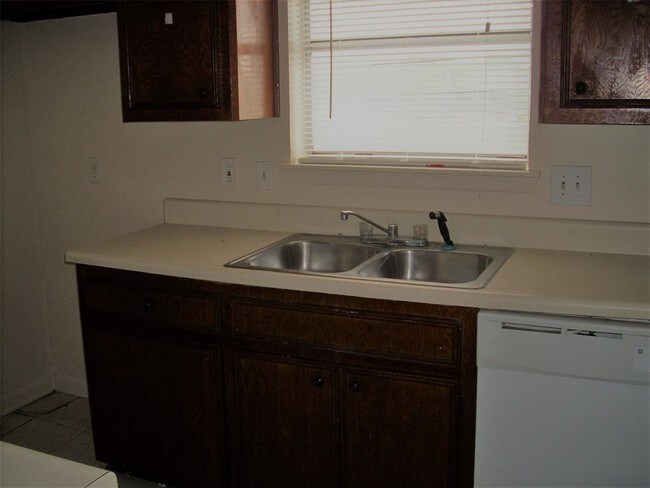 Foto del edificio - 4025 Briar Hollow Dr