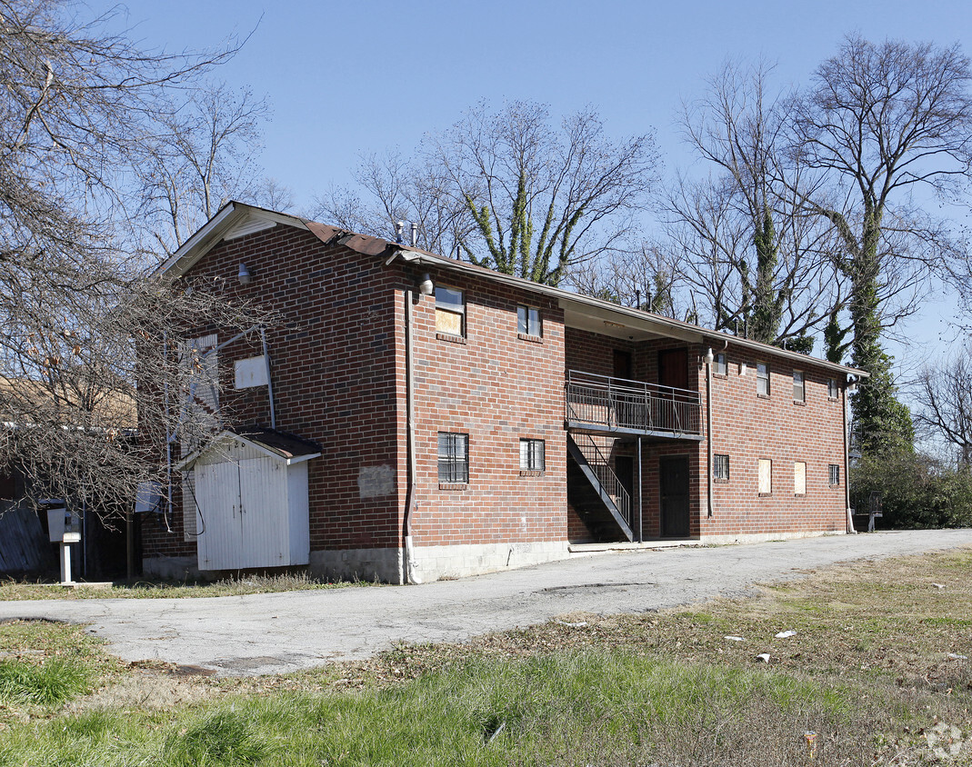 Primary Photo - 728 SW Formwalt St