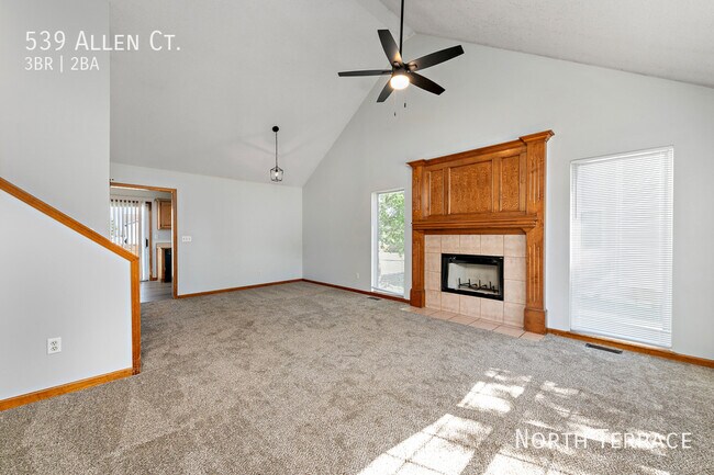 Foto del edificio - 539 Allen Ct