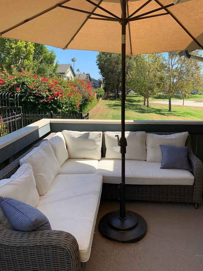 Foto del edificio - 18242 Parkview Ln