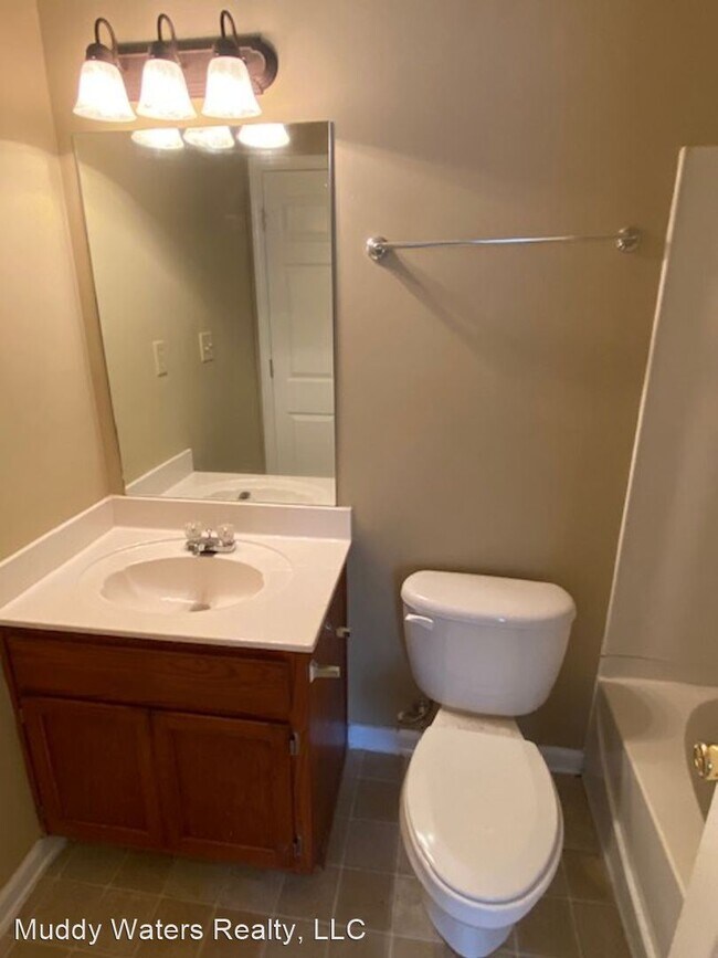 Foto del edificio - 3 br, 3 bath House - 7444 Perrin Dr