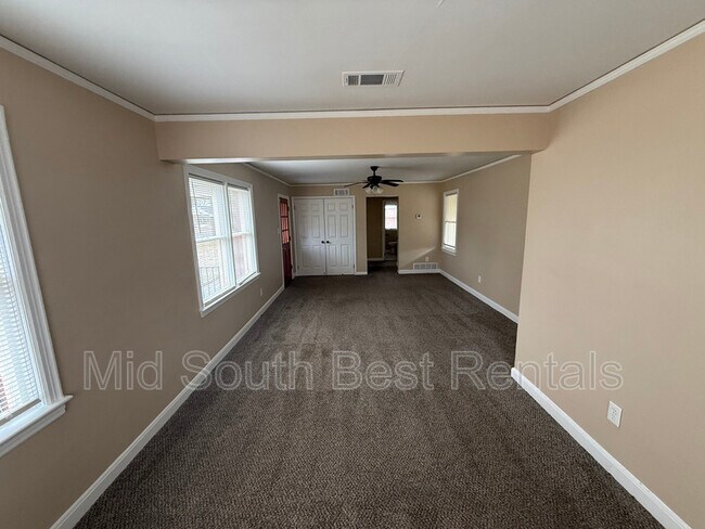 Foto del edificio - 1445 Catherine St