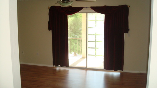 Building Photo - 538 Orange Dr