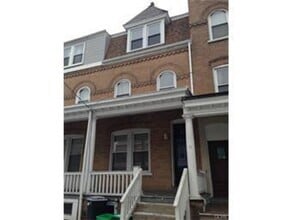Building Photo - 218 N Madison St