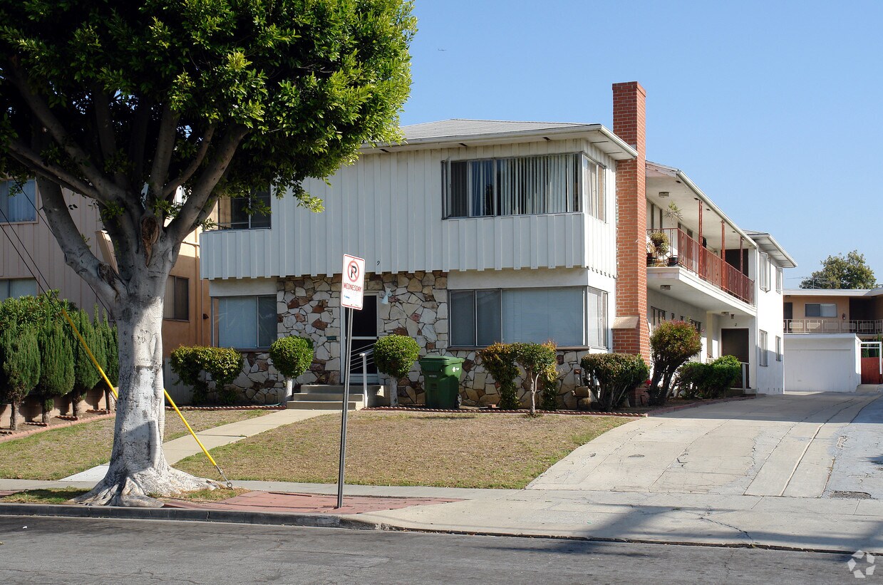 Foto del edificio - 209 E Ivy Ave