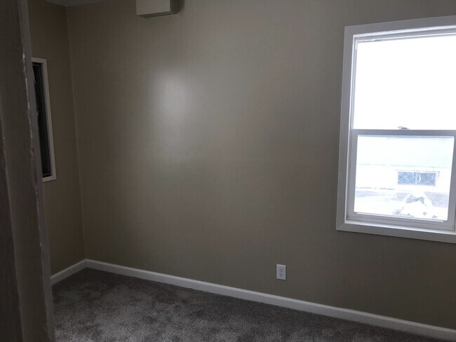 Foto del edificio - Recently Updated!