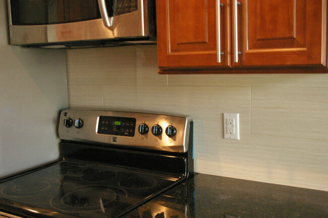 Foto del edificio - 3050 S Birch St
