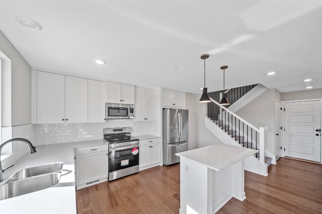 Foto del edificio - 3721 SW Clayton Dr