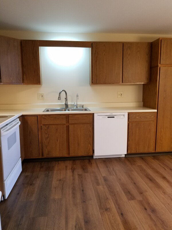 5 MarVal Terrace Unit E2, Winslow, ME 04901 Condo for Rent in