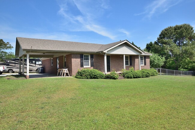 Building Photo - 1200 West Mount Drive