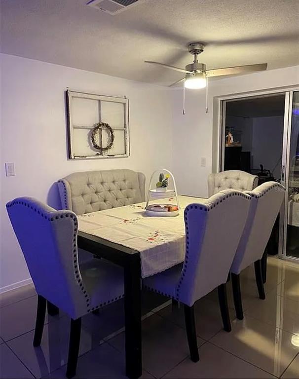 Foto del edificio - 5648 Casino Dr