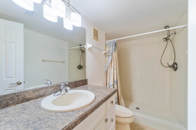 Building Photo - 8090 A1A S