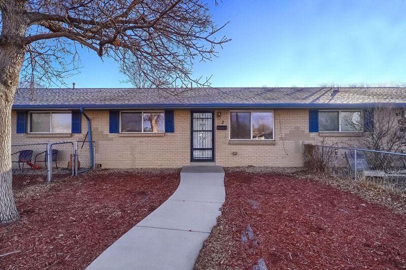 5900 Miller St, Arvada, CO 80004 Townhome Rentals in Arvada CO