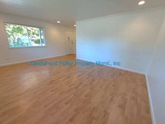 Building Photo - Single Level 3 Bedroom/2 Bath in La Selva