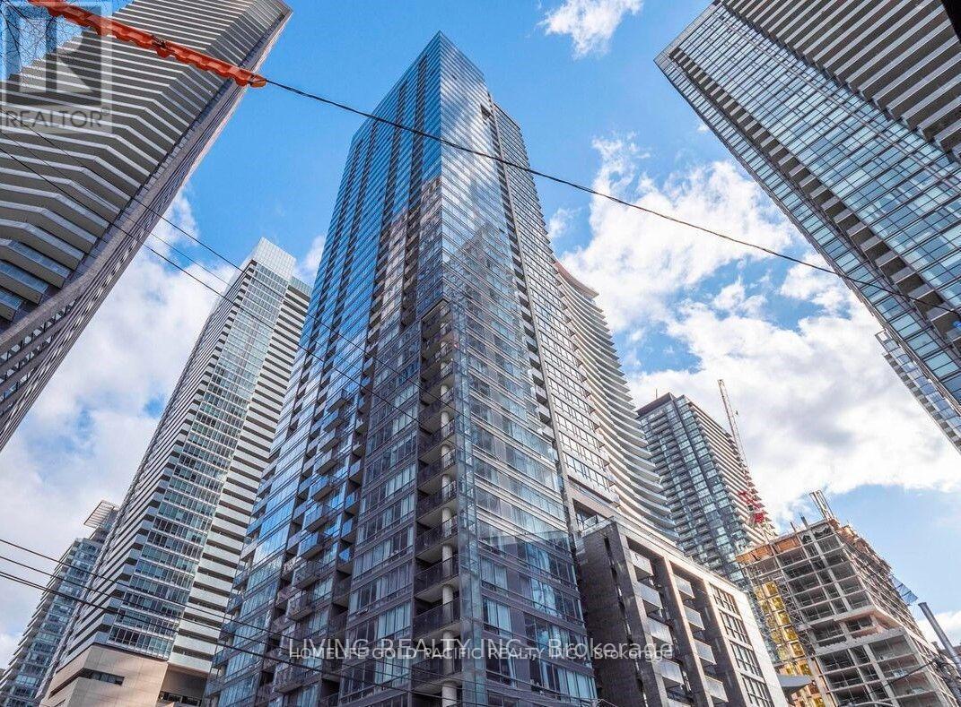Primary Photo - 295 Adelaide St W