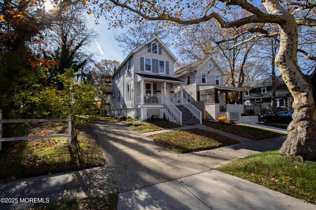 Foto del edificio - 1014 2nd Ave