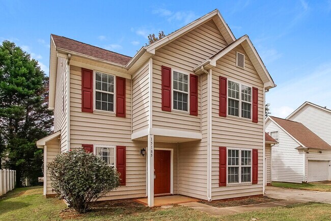 Foto del edificio - 15185 Tracy Beth Rd