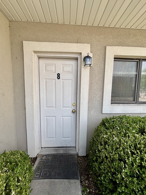 Building Photo - 1643 S State St