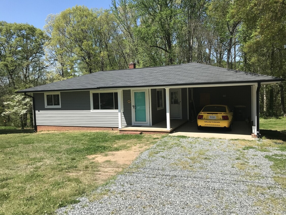 Primary Photo - 1209 Clifton St