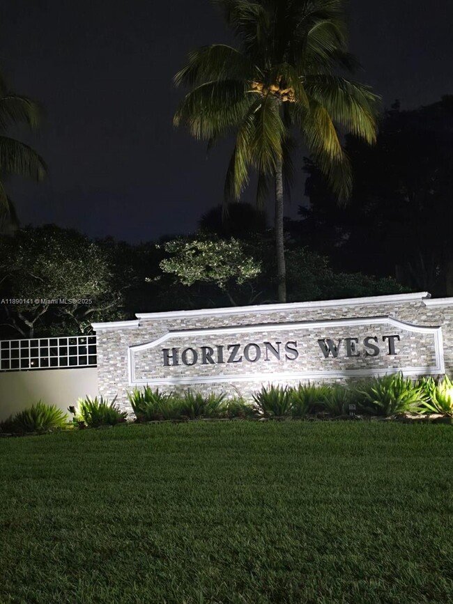 Foto del edificio - 8400 SW 133rd Avenue Rd