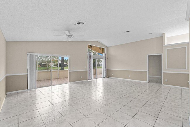 Building Photo - 8265 White Rock Cir