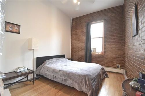 Building Photo - 73 W 68th St