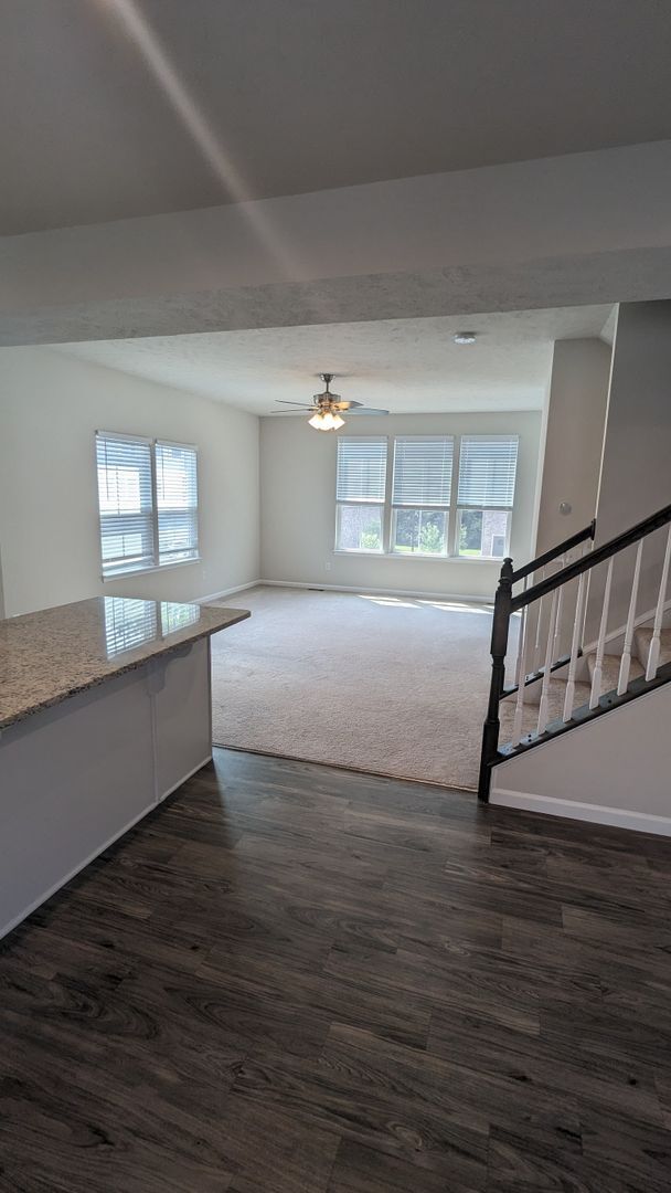Foto del edificio - 1482 Caymus Ct