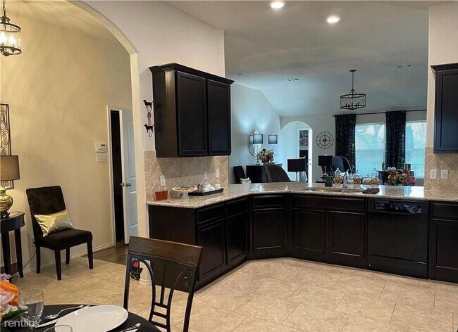 Building Photo - 3 br, 2 bath House - 3915 Brookhaven Dr