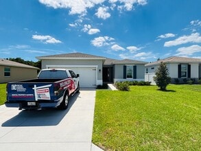 Building Photo - 5830 SW 78th Ave Rd