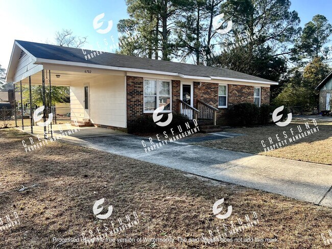 Foto del edificio - 3BR with Fenced Backyard - READY FOR MOVE IN TODAY!