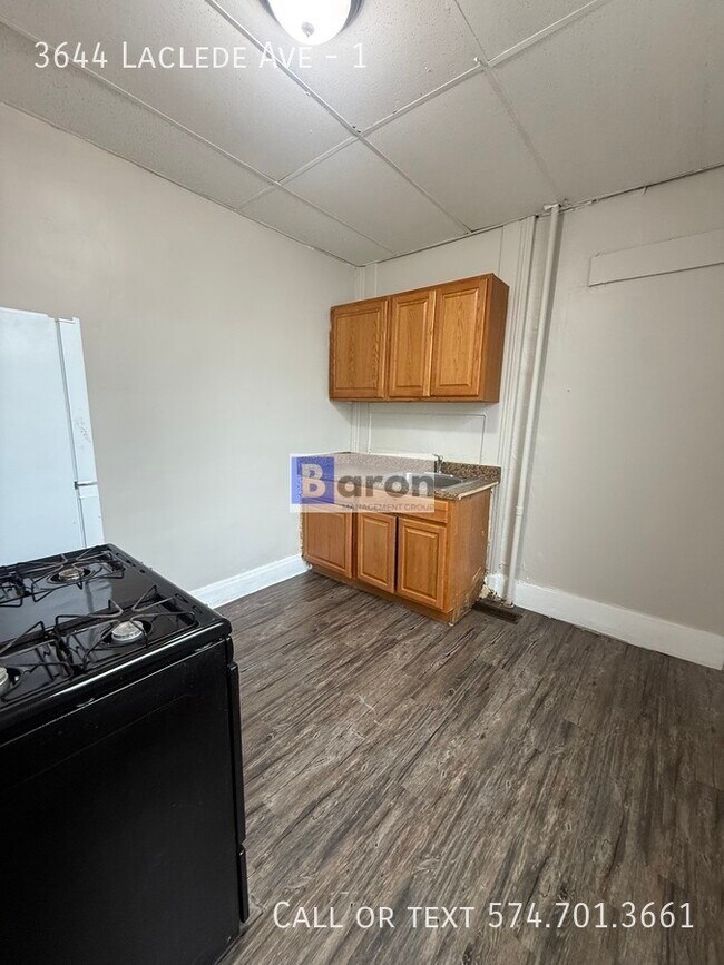 Foto del edificio - 3644 Laclede Ave