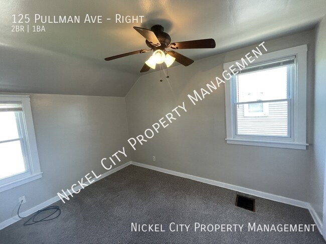 Foto del edificio - 125 Pullman Ave