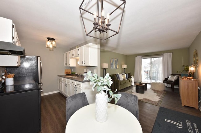 Building Photo - N115W17113 Armada Dr