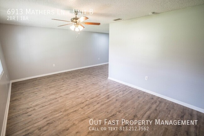 Building Photo - Updated 2-Bedroom, 1-Bath Unit in Riverview!