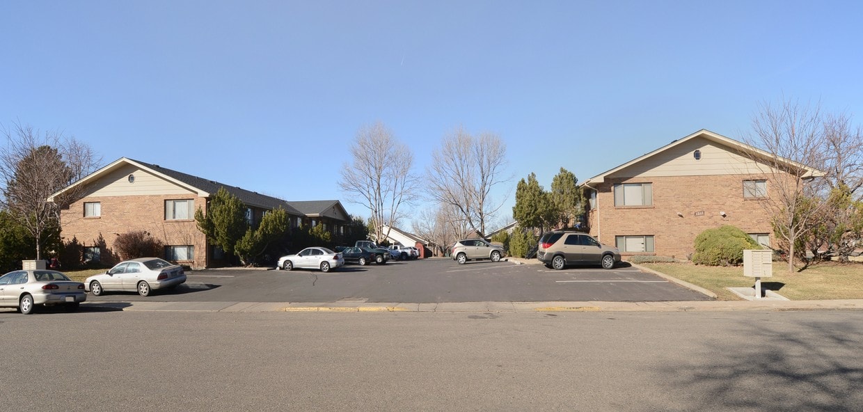 Building Photo - 1707-1717 Cheyenne Ave