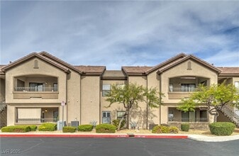 Building Photo - 8250 N Grand Canyon Dr