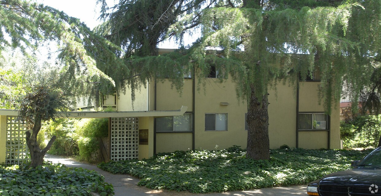 2010 Sierra Rd, Concord, CA 94518 Apartments in Concord, CA