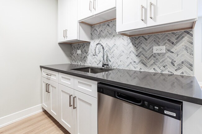 Foto del edificio - 520 W Aldine Ave