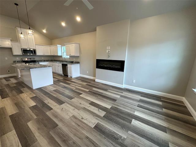 Building Photo - 1412 Morse St