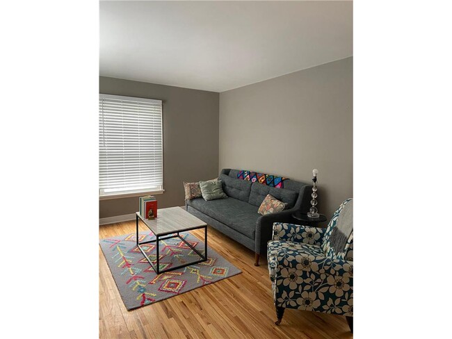 Building Photo - 3354 Brunswick Ave S
