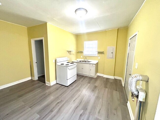 Foto del edificio - 3612 Fairview St SW