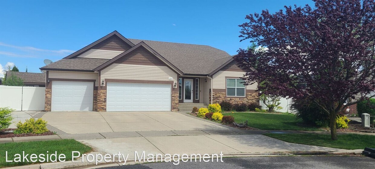 Foto principal - 5 br, 3 bath House - 2831 W Mullberry Court