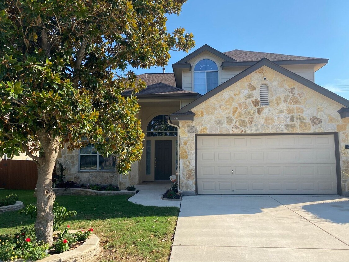 Foto principal - Alamo Ranch For Rent - 4 Bed/2.5 Bath