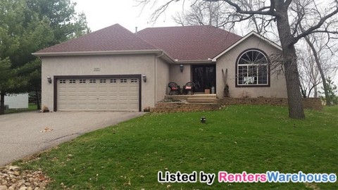 Primary Photo - 24301 E Cedar Lake Dr