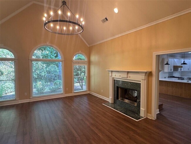 Foto del edificio - 3314 Collier Point NE
