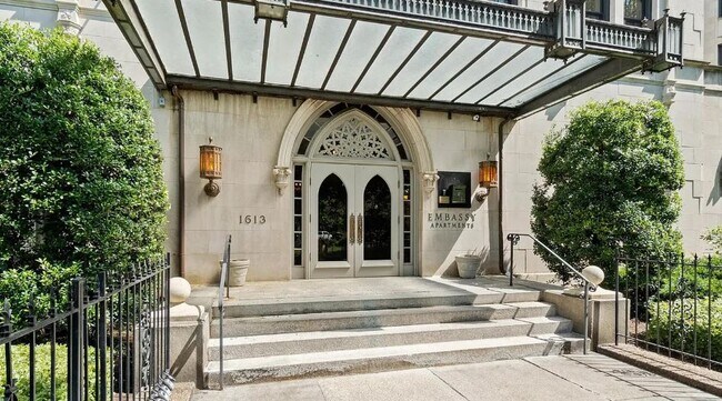 Building Photo - 1613 Harvard St NW