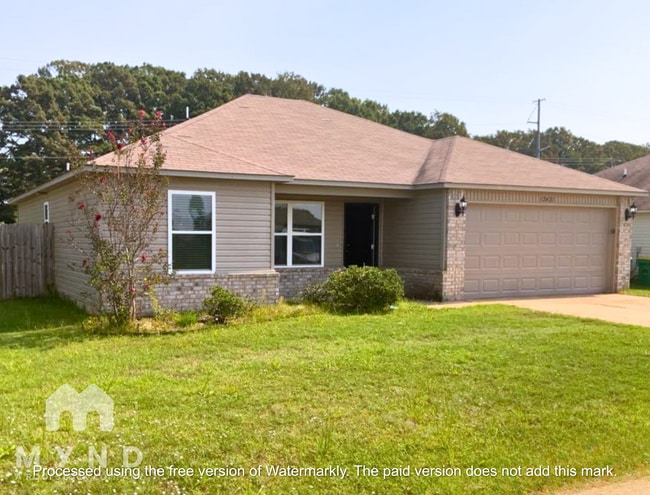 12421 Solandra Cir