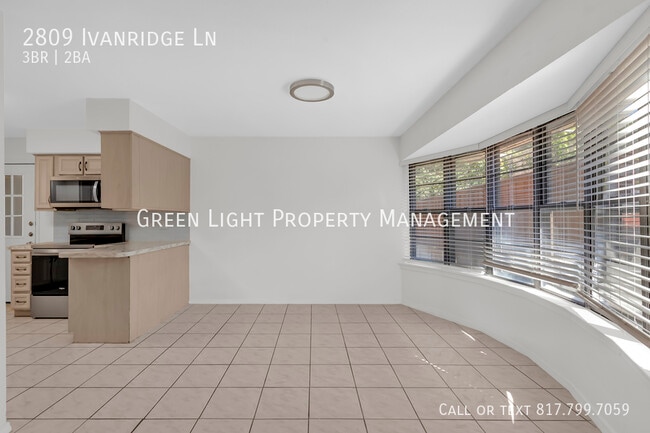 Building Photo - 2809 Ivanridge Ln