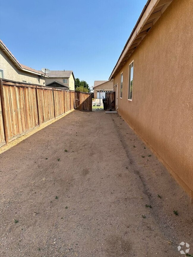 Building Photo - 12921 Arvila Dr